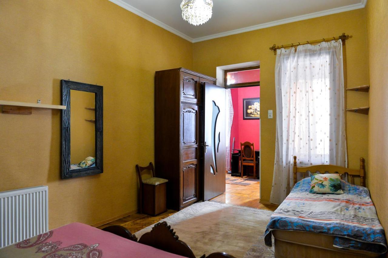 Ok. Bed & Breakfast Kutaisi Luaran gambar